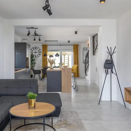 Vikendica Rawna Rovanjska