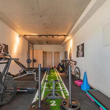 Rawna Vikendica Rovanjska