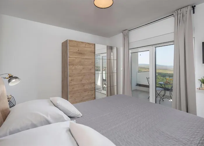 Rawna * Рованьска