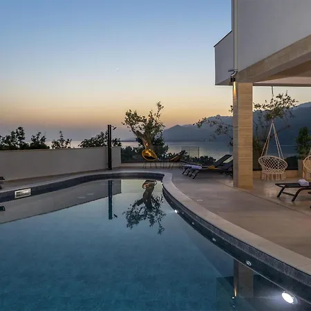 Rawna * ロバニスカ